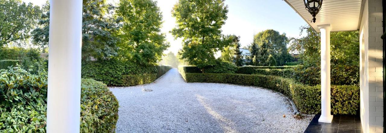 Doppelzimmer Gartenblick Villa Julian Aurich Extérieur photo
